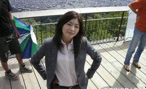 山田光子个人资料,才华横溢的艺术家，跨越时代的艺术传奇